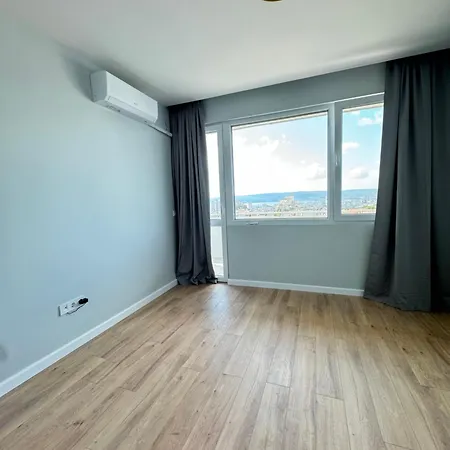 Bella Vista וארנה